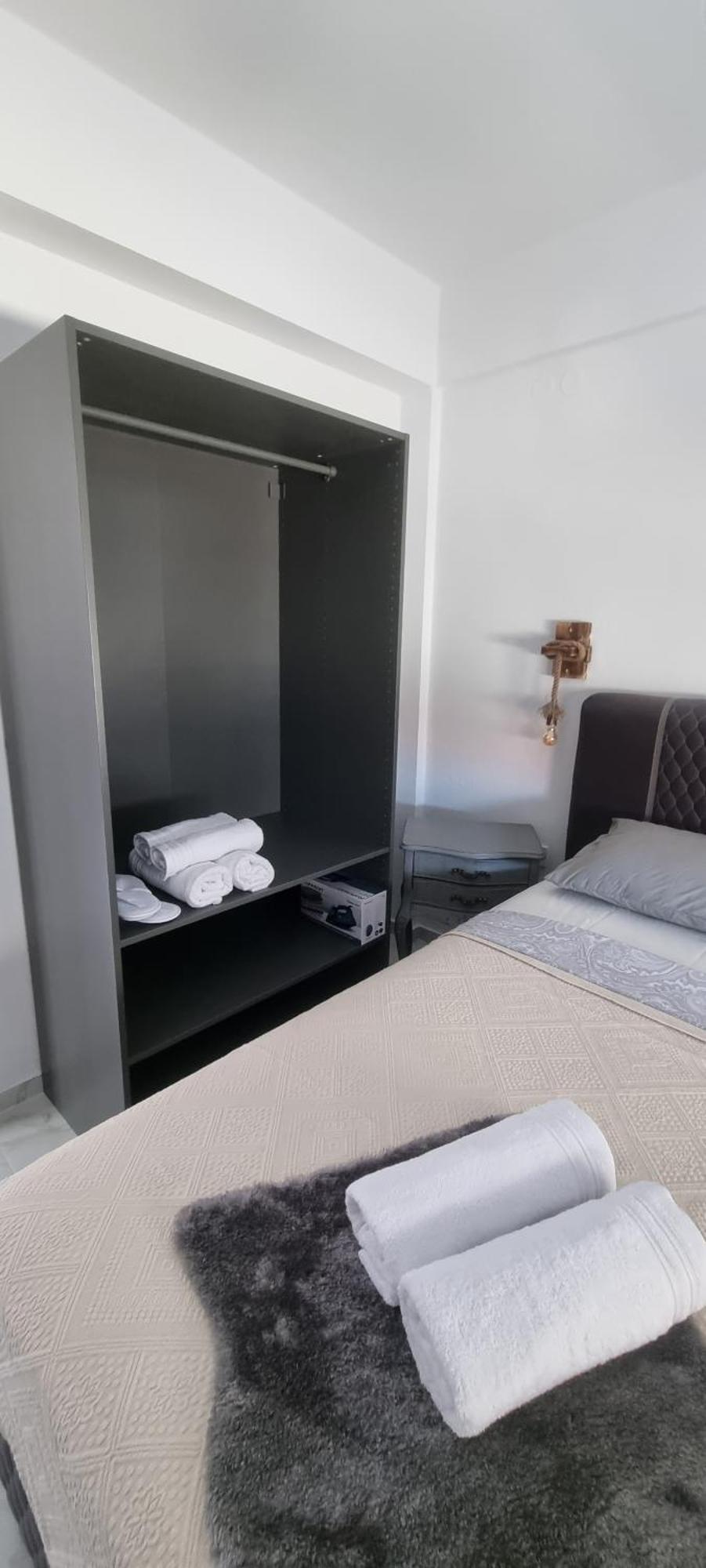 Ellis-Suites Nea Peramos Kavala Exteriér fotografie